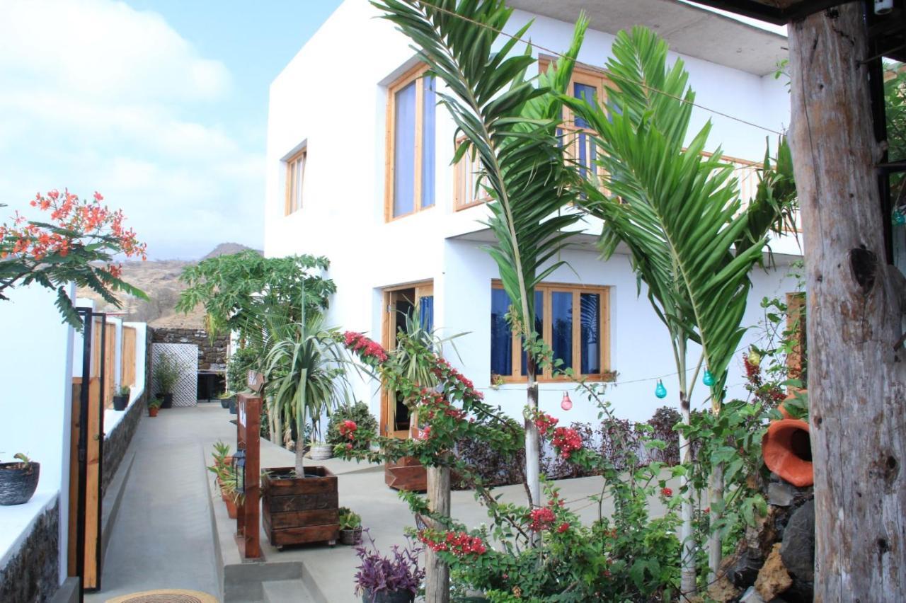 Pipi'S Guest House São Filipe Exterior foto